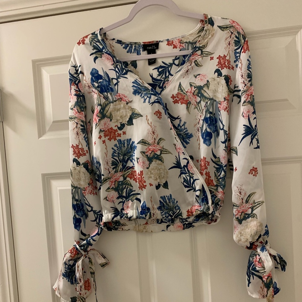 Slik blouse